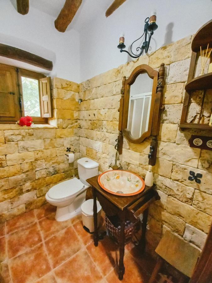 Molino Laroya Villa Exteriör bild